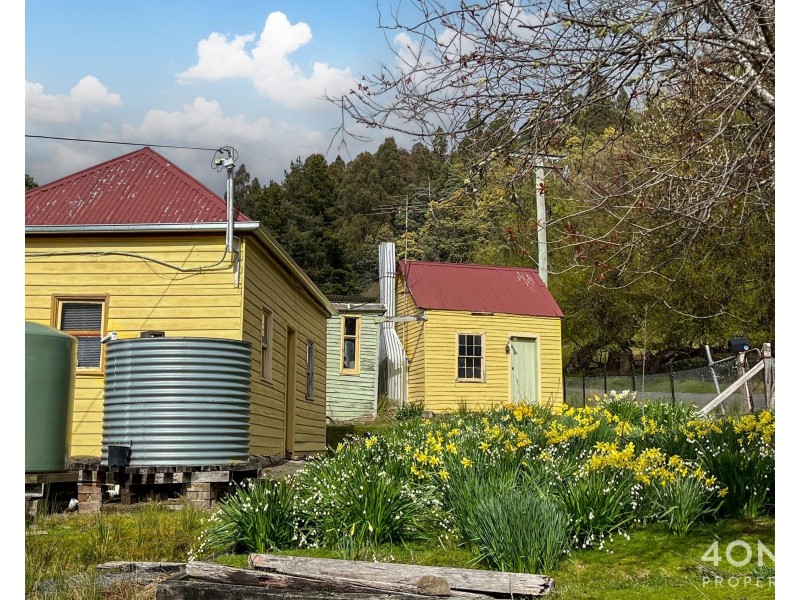 1 Myrtle Forest Road, Collinsvale TAS 7012