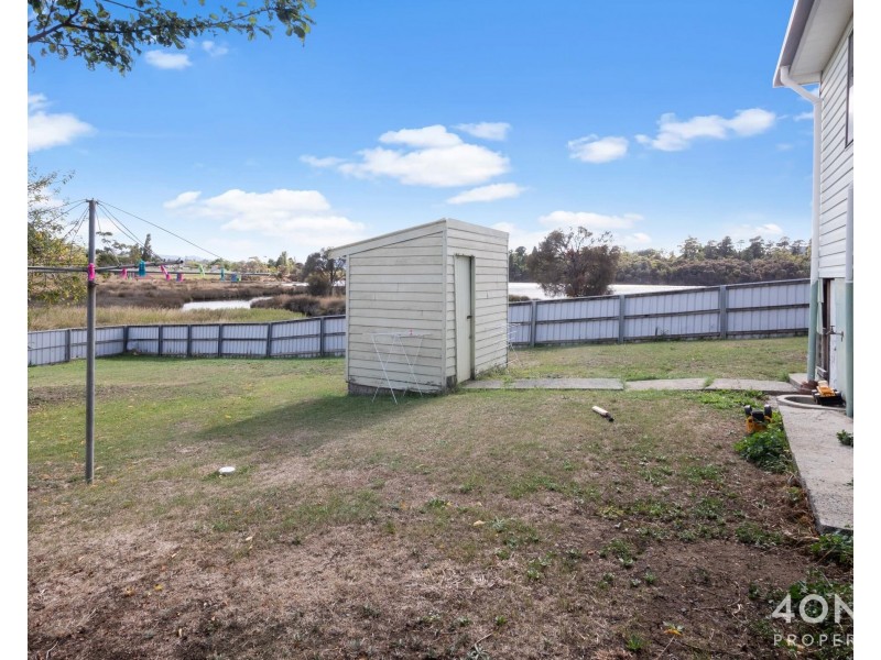 6 Curlew Parade, Claremont TAS 7011