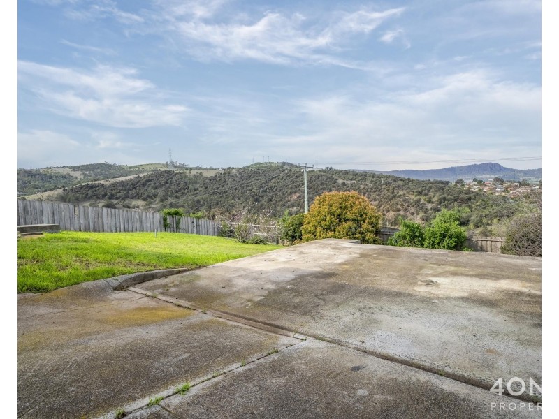 33 Walker Crescent, Bridgewater TAS 7030