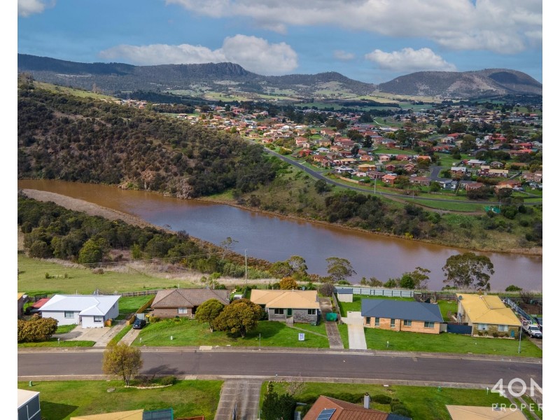 33 Walker Crescent, Bridgewater TAS 7030