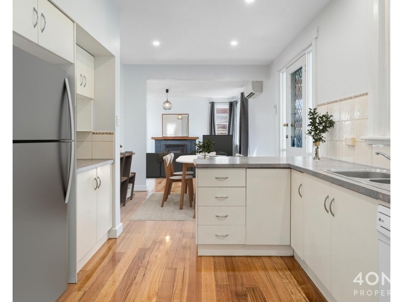 521 Main Road, Montrose TAS 7010