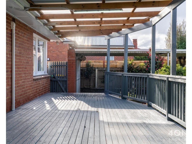 521 Main Road, Montrose TAS 7010