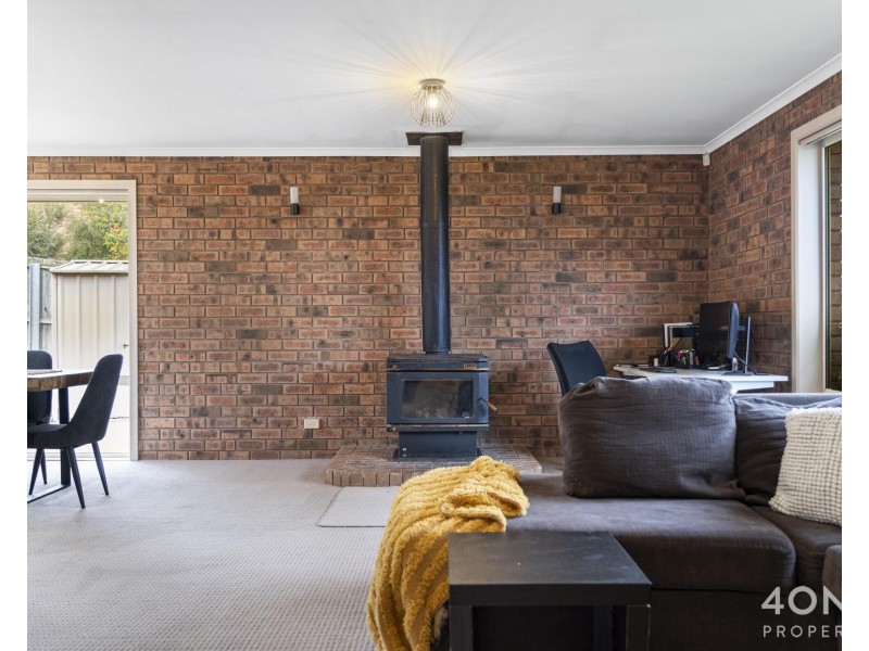 14 Clives Avenue, Old Beach TAS 7017