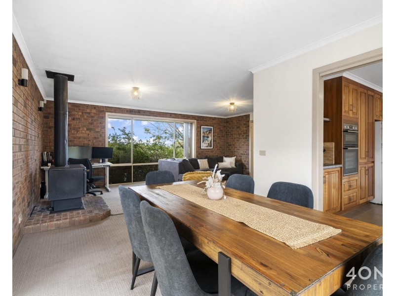 14 Clives Avenue, Old Beach TAS 7017