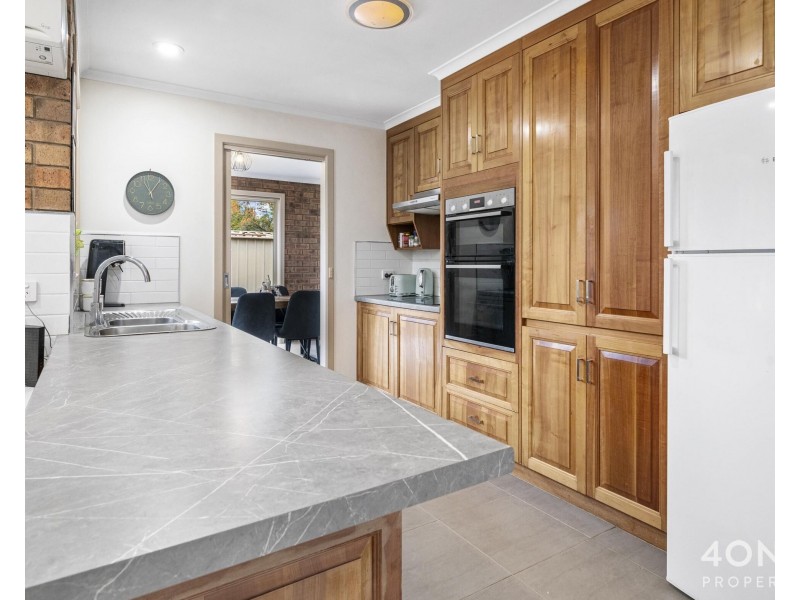 14 Clives Avenue, Old Beach TAS 7017
