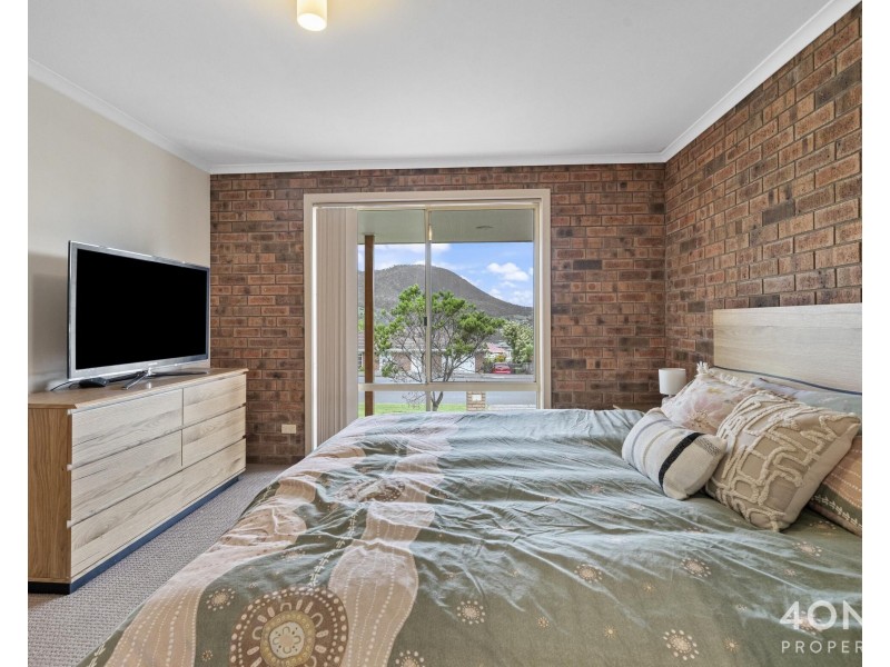 14 Clives Avenue, Old Beach TAS 7017