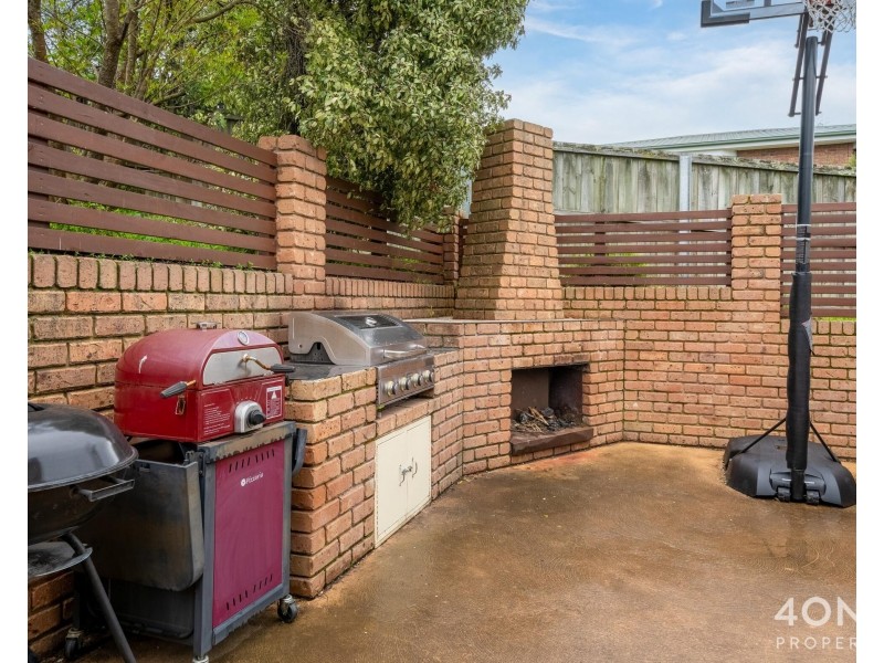 14 Clives Avenue, Old Beach TAS 7017