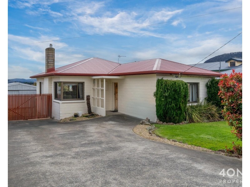 79 Renfrew Circle, Goodwood TAS 7010