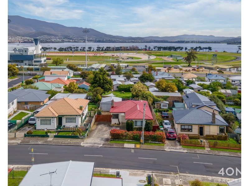 79 Renfrew Circle, Goodwood TAS 7010