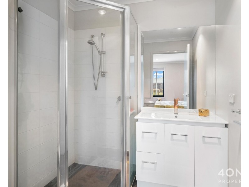 1 Hector Place, Brighton TAS 7030