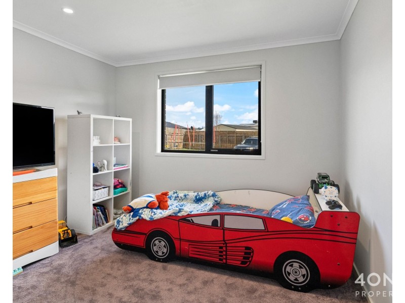 1 Hector Place, Brighton TAS 7030