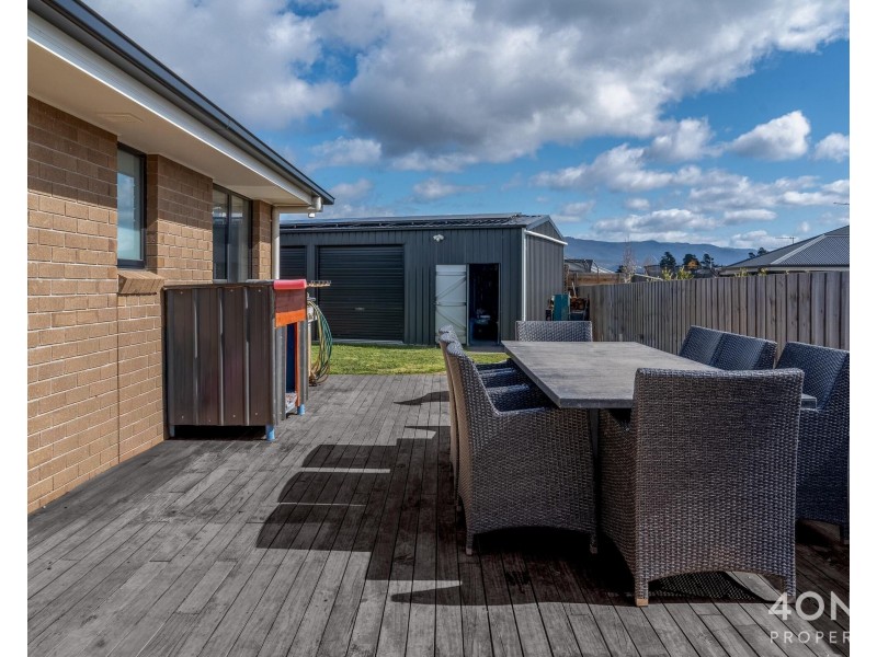 1 Hector Place, Brighton TAS 7030