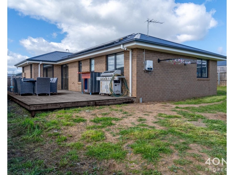 1 Hector Place, Brighton TAS 7030