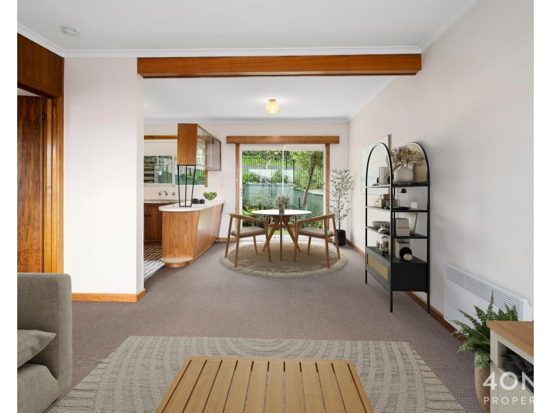 1/4 Una Street, Mount Stuart TAS 7000