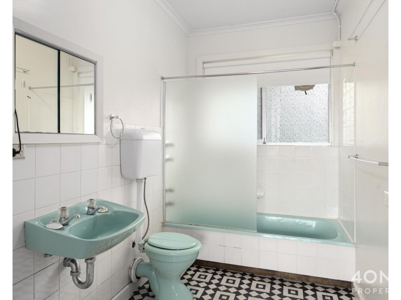 1/4 Una Street, Mount Stuart TAS 7000