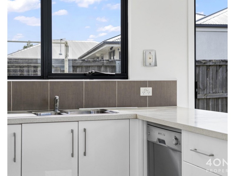 1/6 Butler Street, Brighton TAS 7030