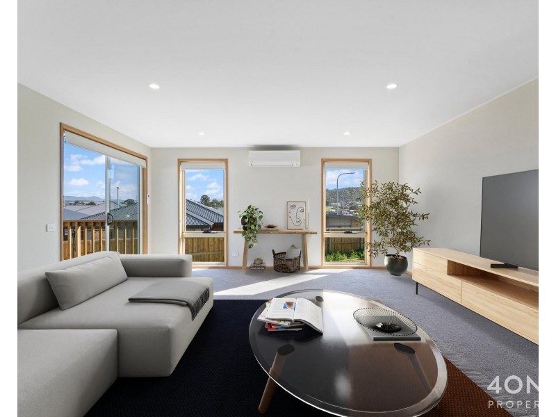195 Lamprill Circle, Herdsmans Cove TAS 7030