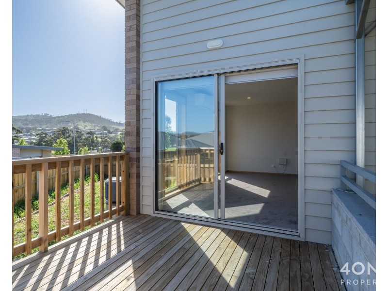 195 Lamprill Circle, Herdsmans Cove TAS 7030
