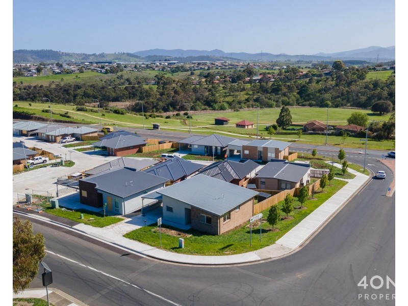 195 Lamprill Circle, Herdsmans Cove TAS 7030