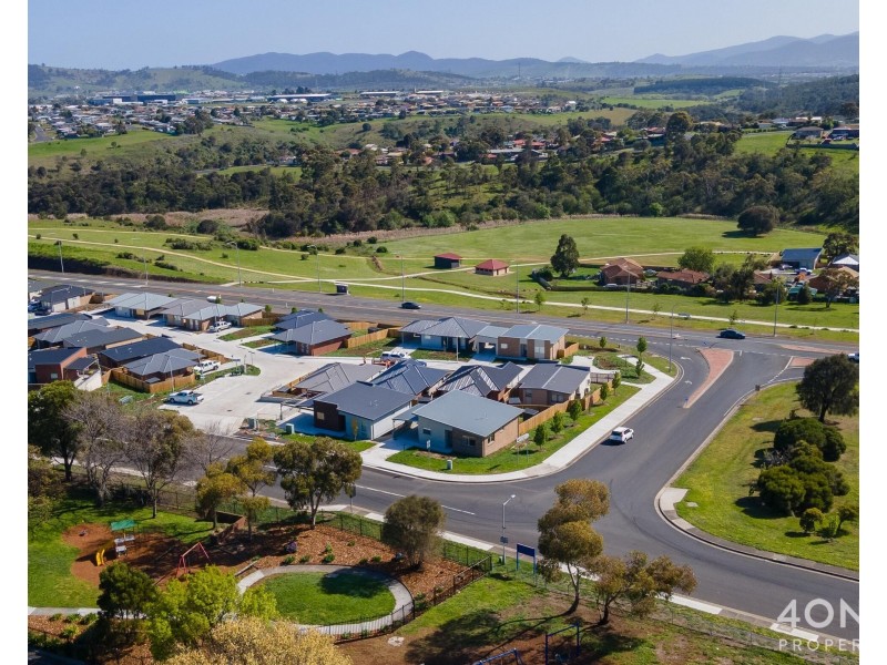 195 Lamprill Circle, Herdsmans Cove TAS 7030