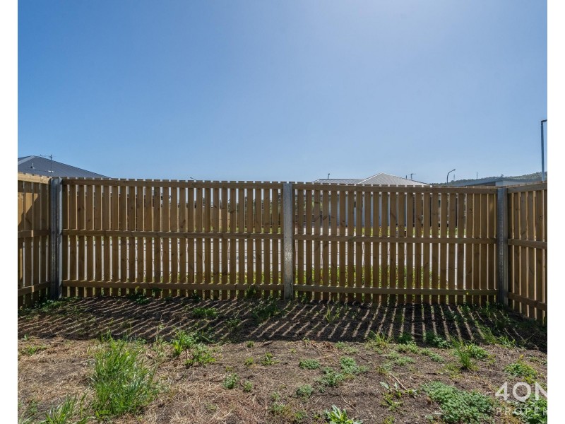 6 Spinosa Lane, Herdsmans Cove TAS 7030