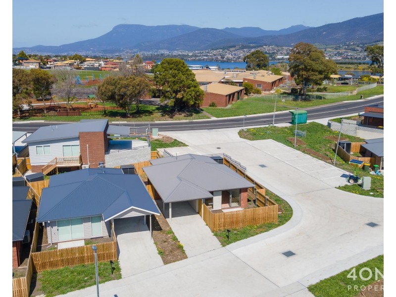 6 Spinosa Lane, Herdsmans Cove TAS 7030