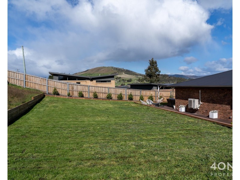 1 Erin Close, Brighton TAS 7030