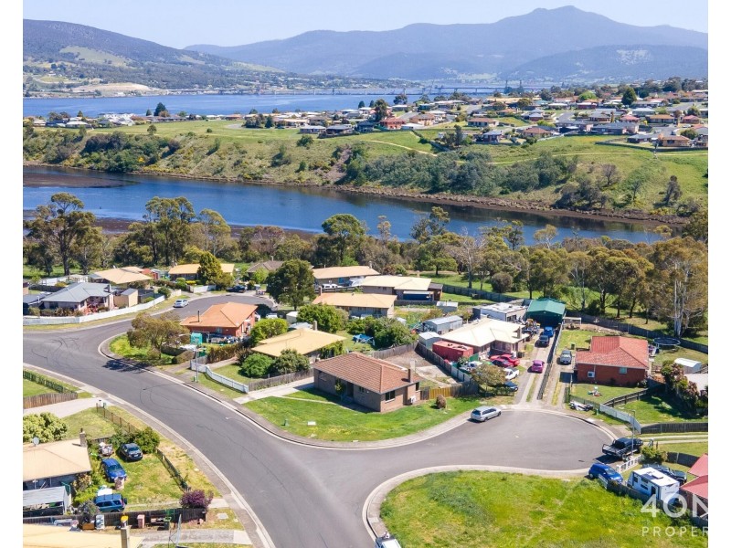 83 Fisher Drive, Herdsmans Cove TAS 7030