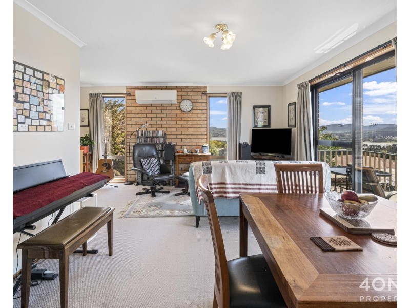 10 Newitt Drive, Austins Ferry TAS 7011