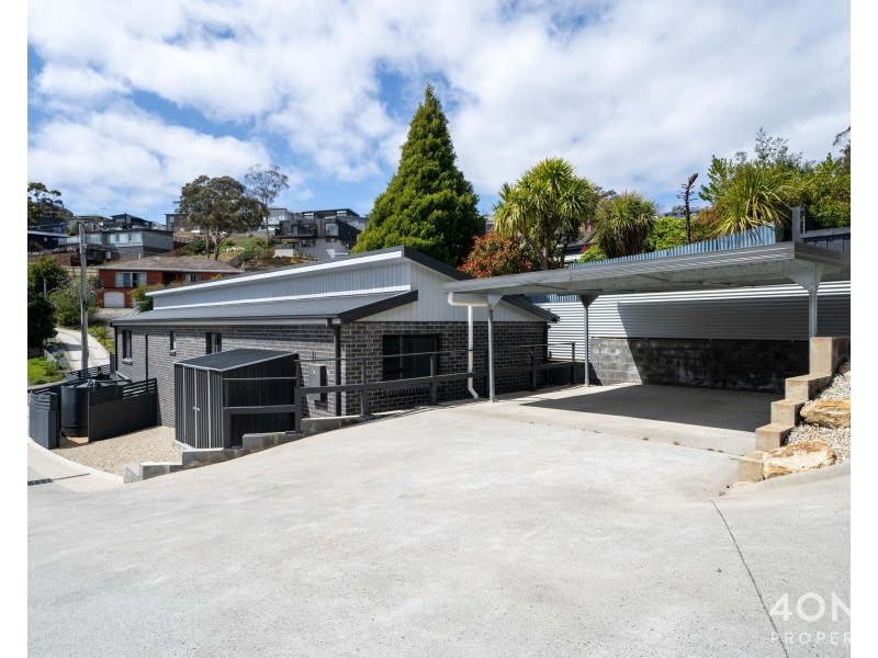 1/8A Beaumont Road, Lenah Valley TAS 7008