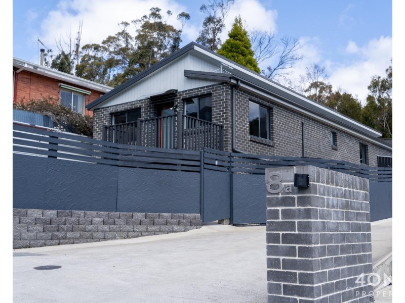 1/8A Beaumont Road, Lenah Valley TAS 7008