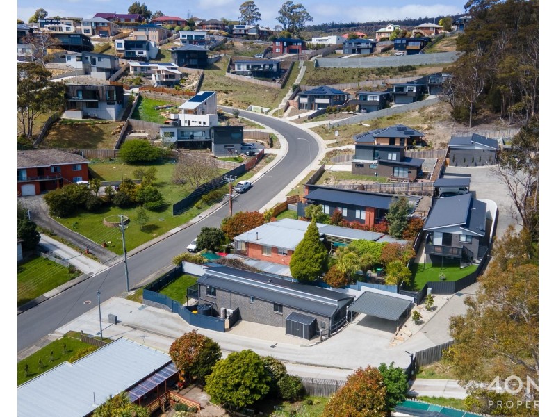 1/8A Beaumont Road, Lenah Valley TAS 7008