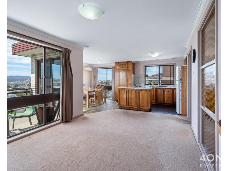 18 Weston Place, Montrose TAS 7010