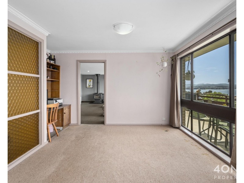 18 Weston Place, Montrose TAS 7010