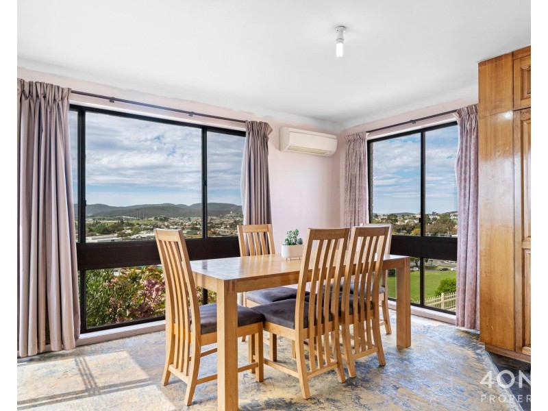 18 Weston Place, Montrose TAS 7010