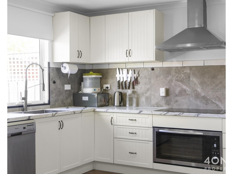 33 Norman Circle, Glenorchy TAS 7010