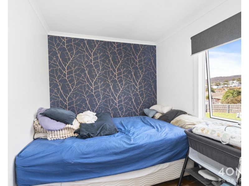 33 Norman Circle, Glenorchy TAS 7010