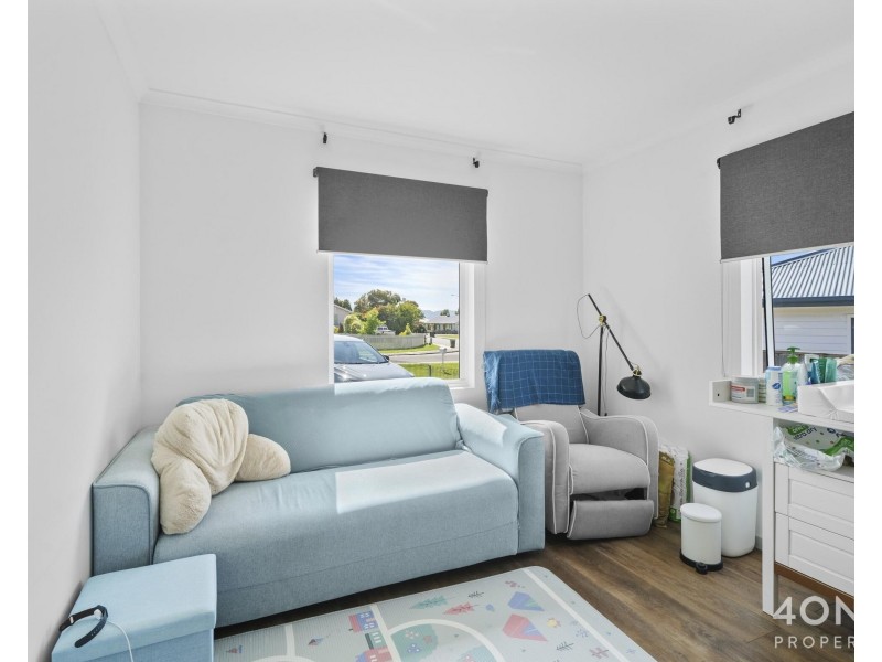 33 Norman Circle, Glenorchy TAS 7010