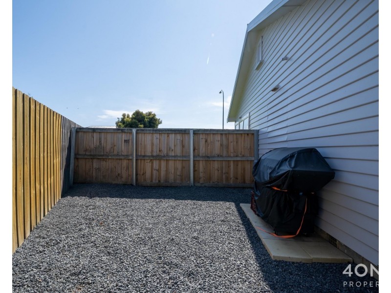 33 Norman Circle, Glenorchy TAS 7010