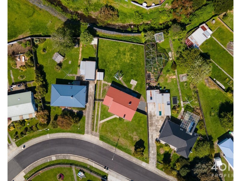 33 Norman Circle, Glenorchy TAS 7010