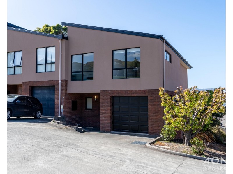 3/4 Nagle Place, Glenorchy TAS 7010
