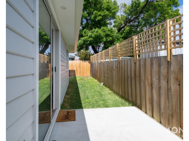 7/21 Windermere Beach Road, Claremont TAS 7011