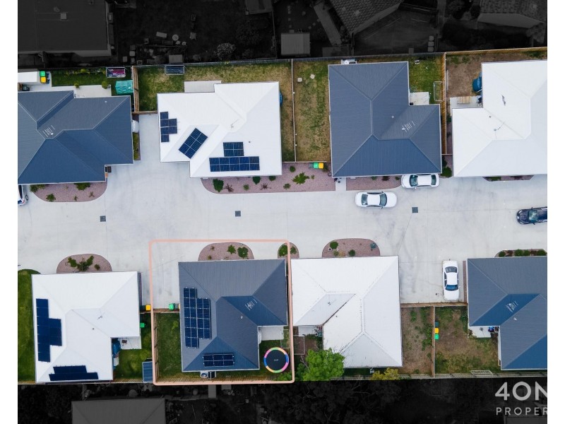 7/21 Windermere Beach Road, Claremont TAS 7011