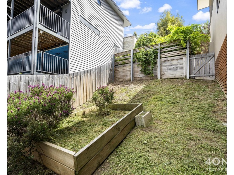 17 Lowrie Place, Glenorchy TAS 7010