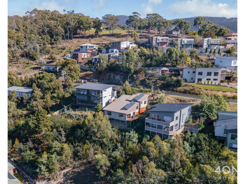 17 Lowrie Place, Glenorchy TAS 7010