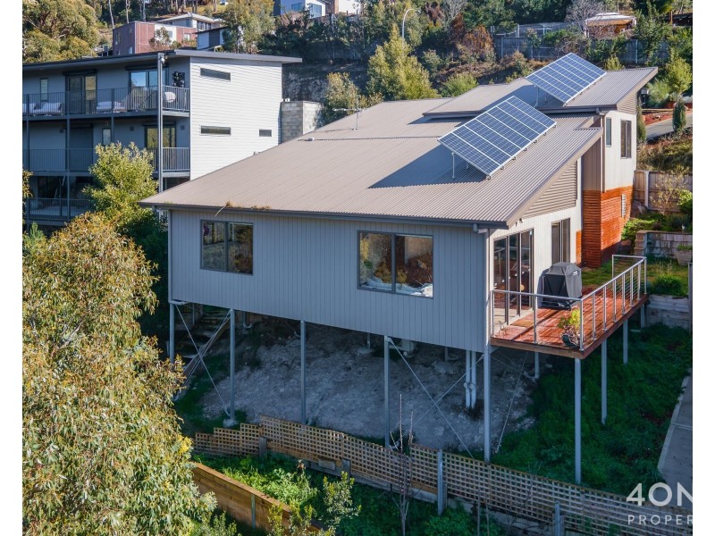 17 Lowrie Place, Glenorchy TAS 7010