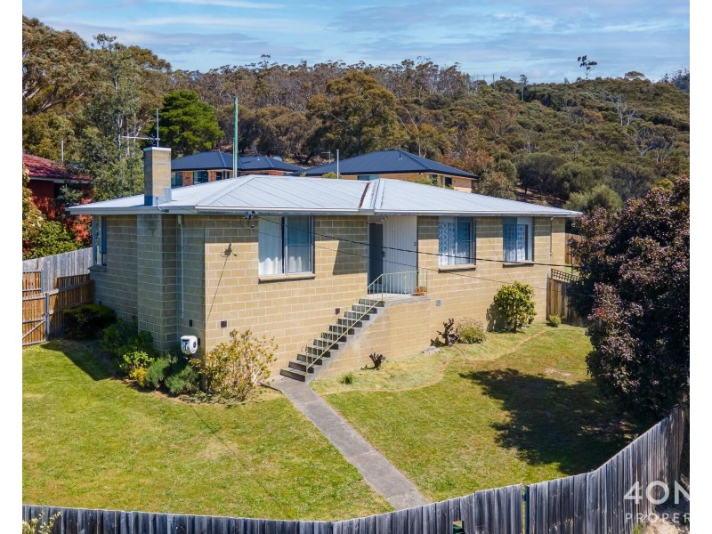 2 Garfield Road, Glenorchy TAS 7010