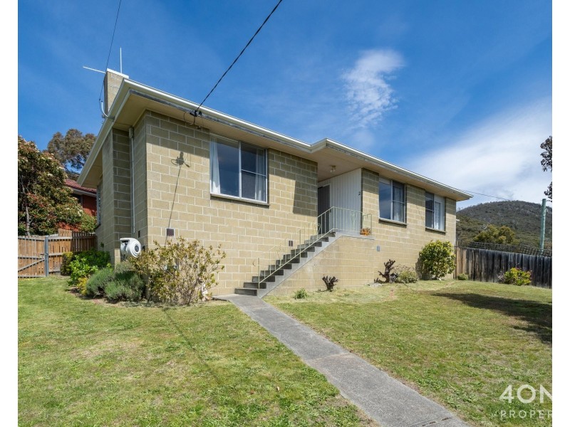 2 Garfield Road, Glenorchy TAS 7010