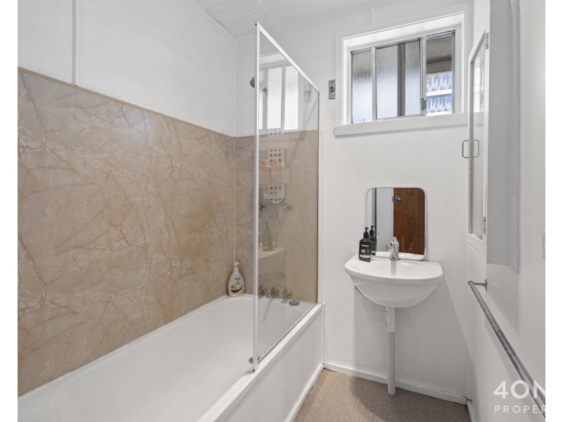 2 Garfield Road, Glenorchy TAS 7010