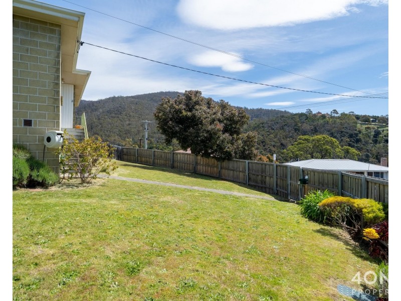 2 Garfield Road, Glenorchy TAS 7010